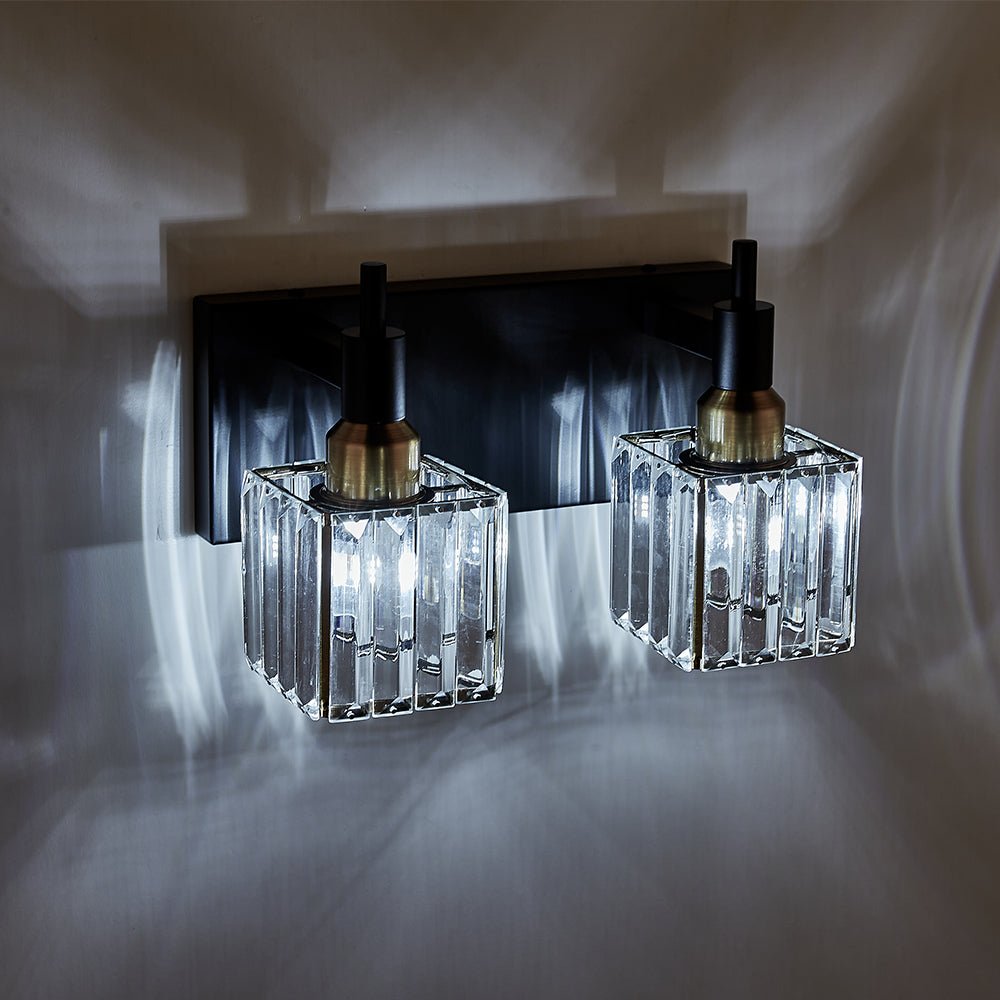 Modern 2 - Light Crystal Square Wall Sconce - LightfixturesUAE