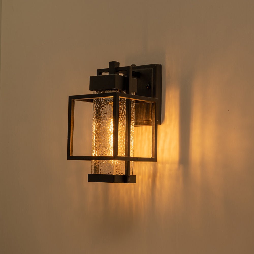 Outdoor Hammer Cage Glass Wall Sconce - LightfixturesUAE