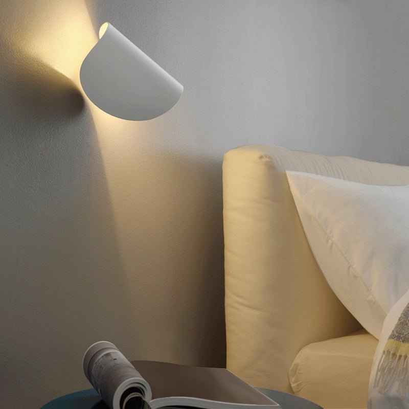 Rotatable Modern Minimalist Wall Light - LightfixturesUAE